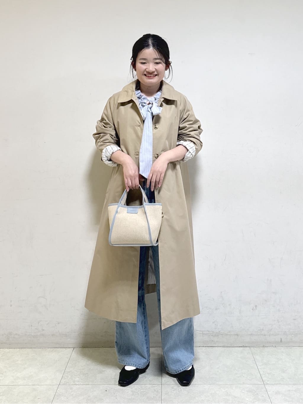 Harunaさんの「Dessin｜シャンブレースプリングコート」を使ったコーディネート