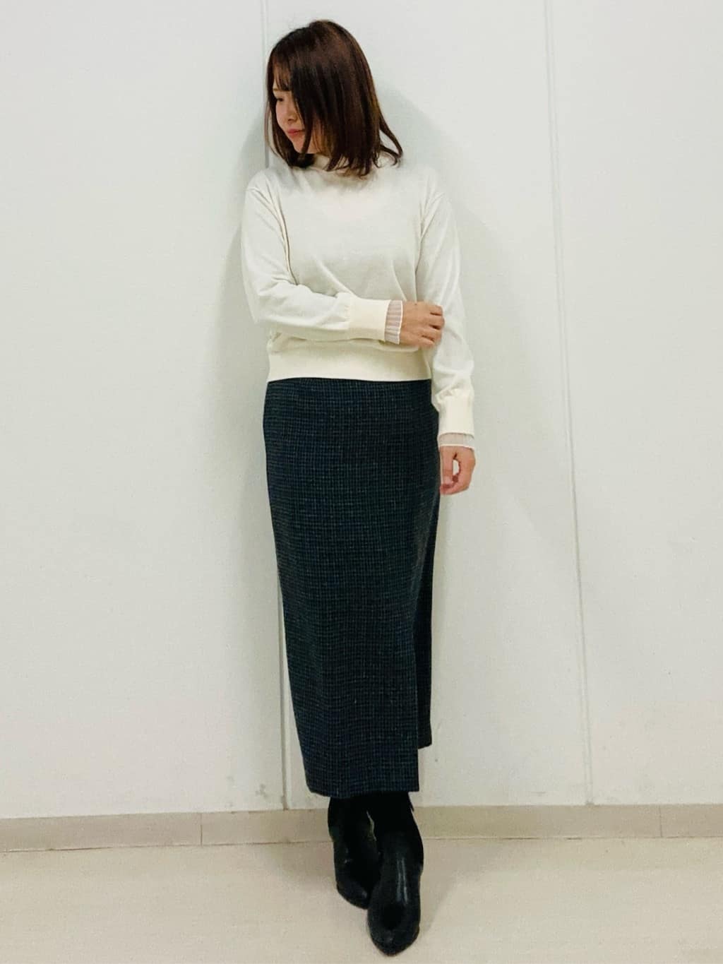 haseさんの「Reflect｜【秋映え／重ね着風スタイルに◎】フリルプリーツスリーブニット」を使ったコーディネート