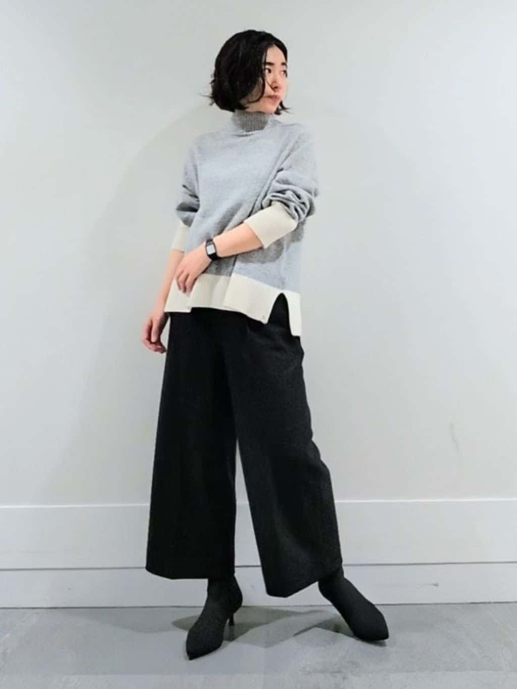 ミズタさんの「UNTITLED｜【8色展開/洗える】ウールカシミヤ ハイネックニット」を使ったコーディネート