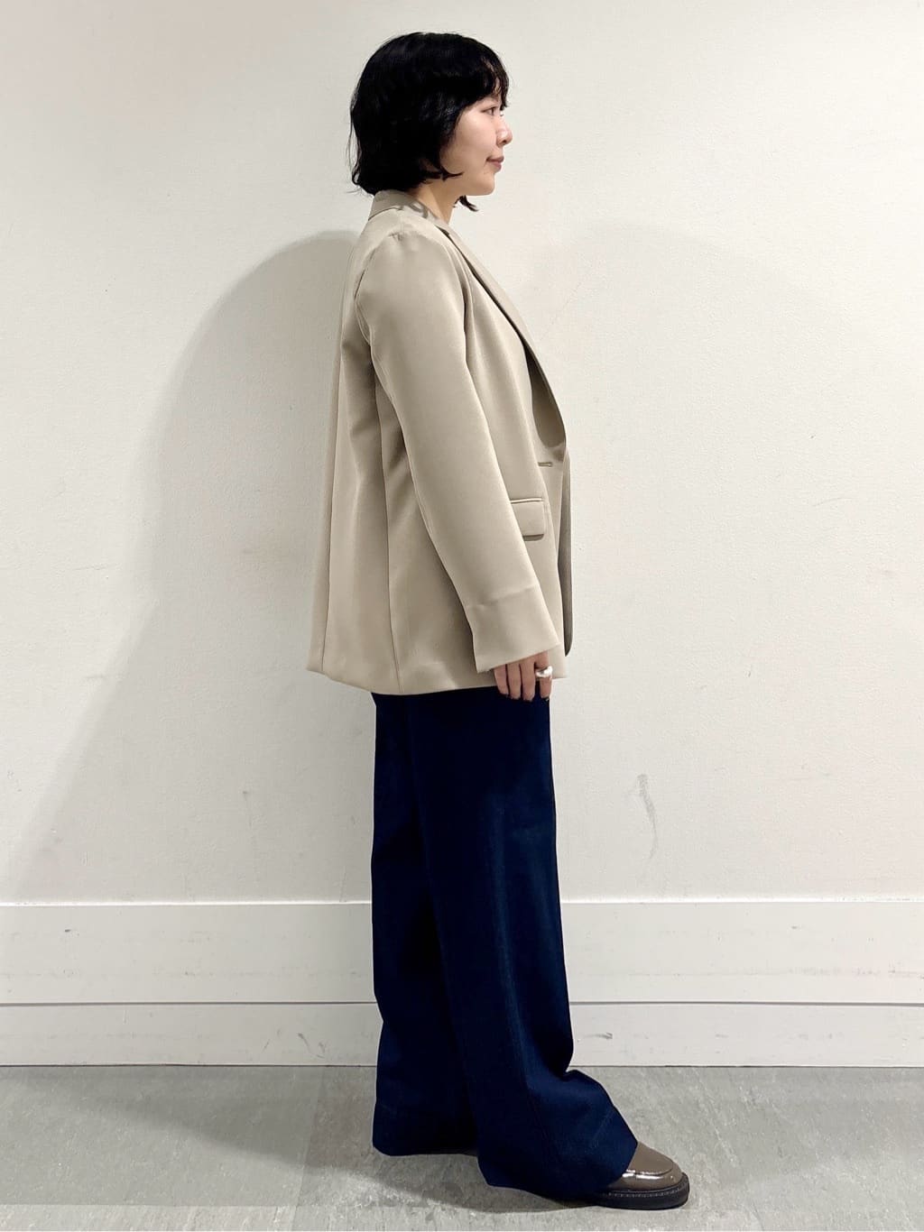 モエカさんの「UNTITLED｜◆【洗える/ストレッチ性】ダブルブレストジャケット」を使ったコーディネート