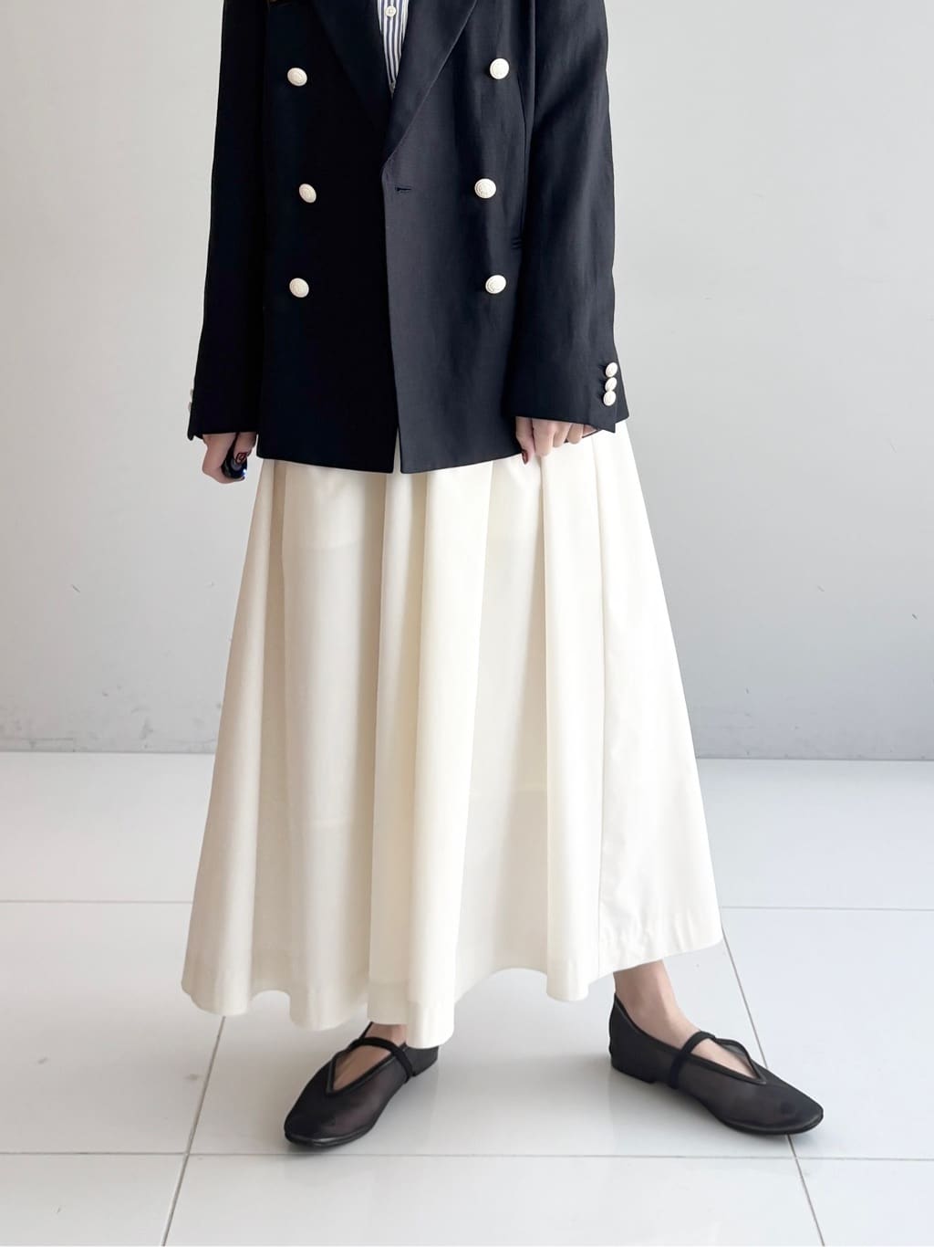清水夏姫さんの「DRESSTERIOR｜【セットアップ可】リネンブレンドダブルブレストジャケット」を使ったコーディネート