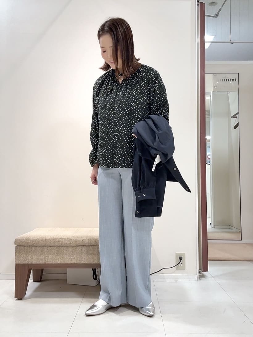 YUIさんの「UNTITLED｜◆【はっ水】ライトコットンミリタリーコート」を使ったコーディネート