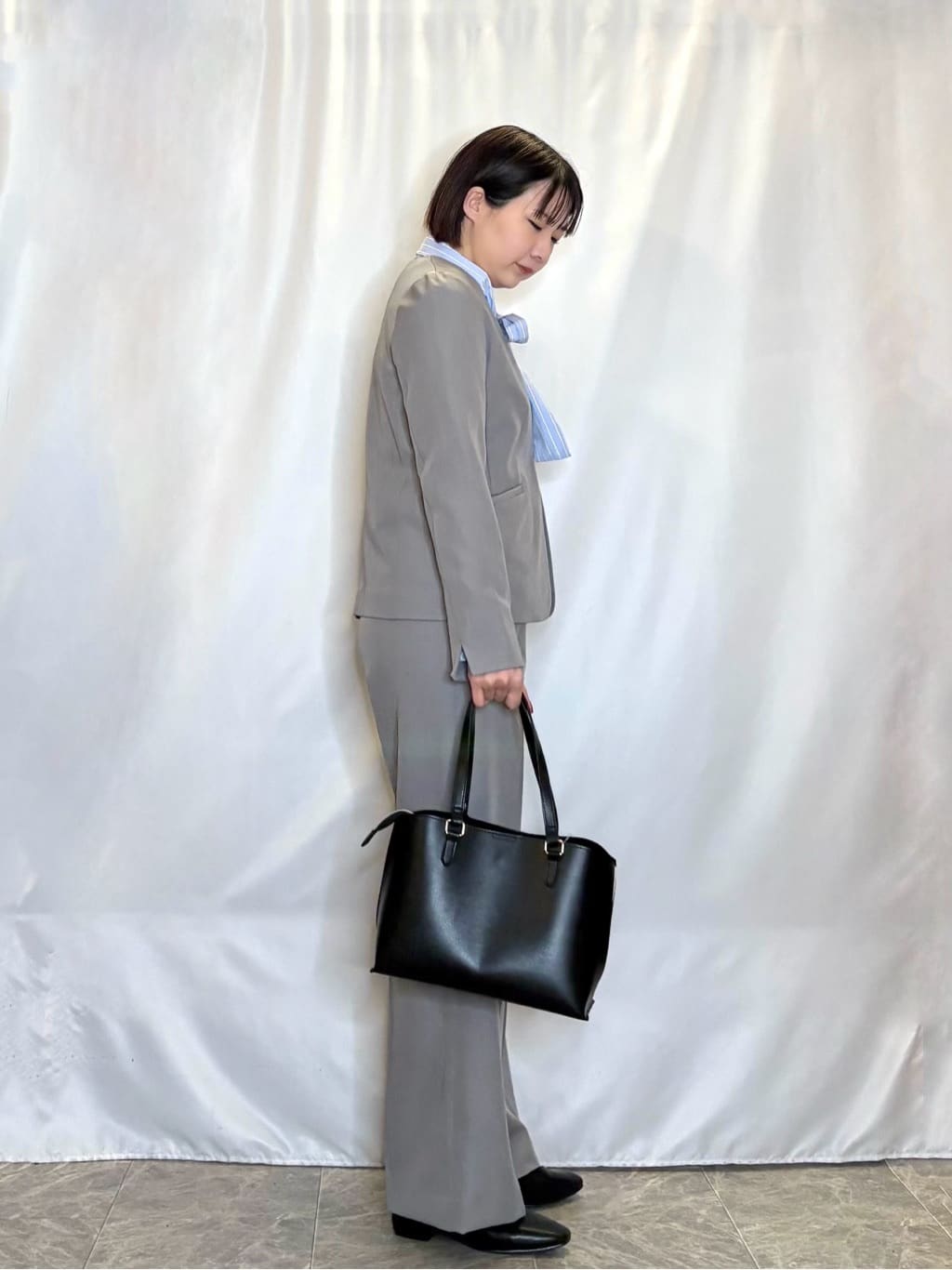 ネリさんの「SHOO･LA･RUE｜【洗濯機可/UV/SS-3L】すっきり好印象 ノーカラージャケット」を使ったコーディネート