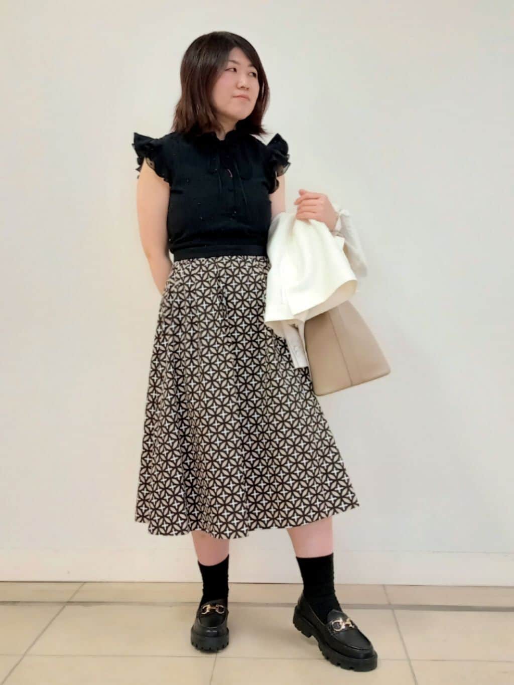emiさんの「DRESSTERIOR｜【セットアップ可】リネンブレンドダブルブレストジャケット」を使ったコーディネート