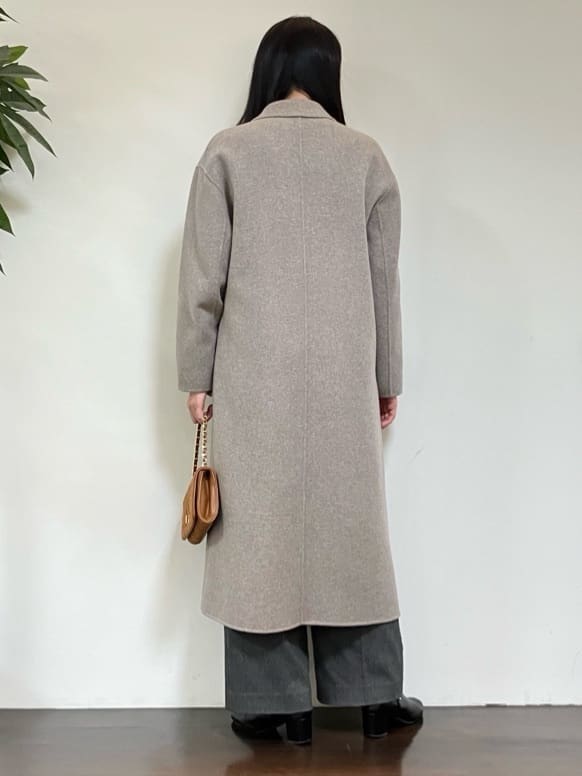 カレンさんの「UNTITLED｜【8色展開／コンパクト丈】レーヨン混 コクーンニット」を使ったコーディネート