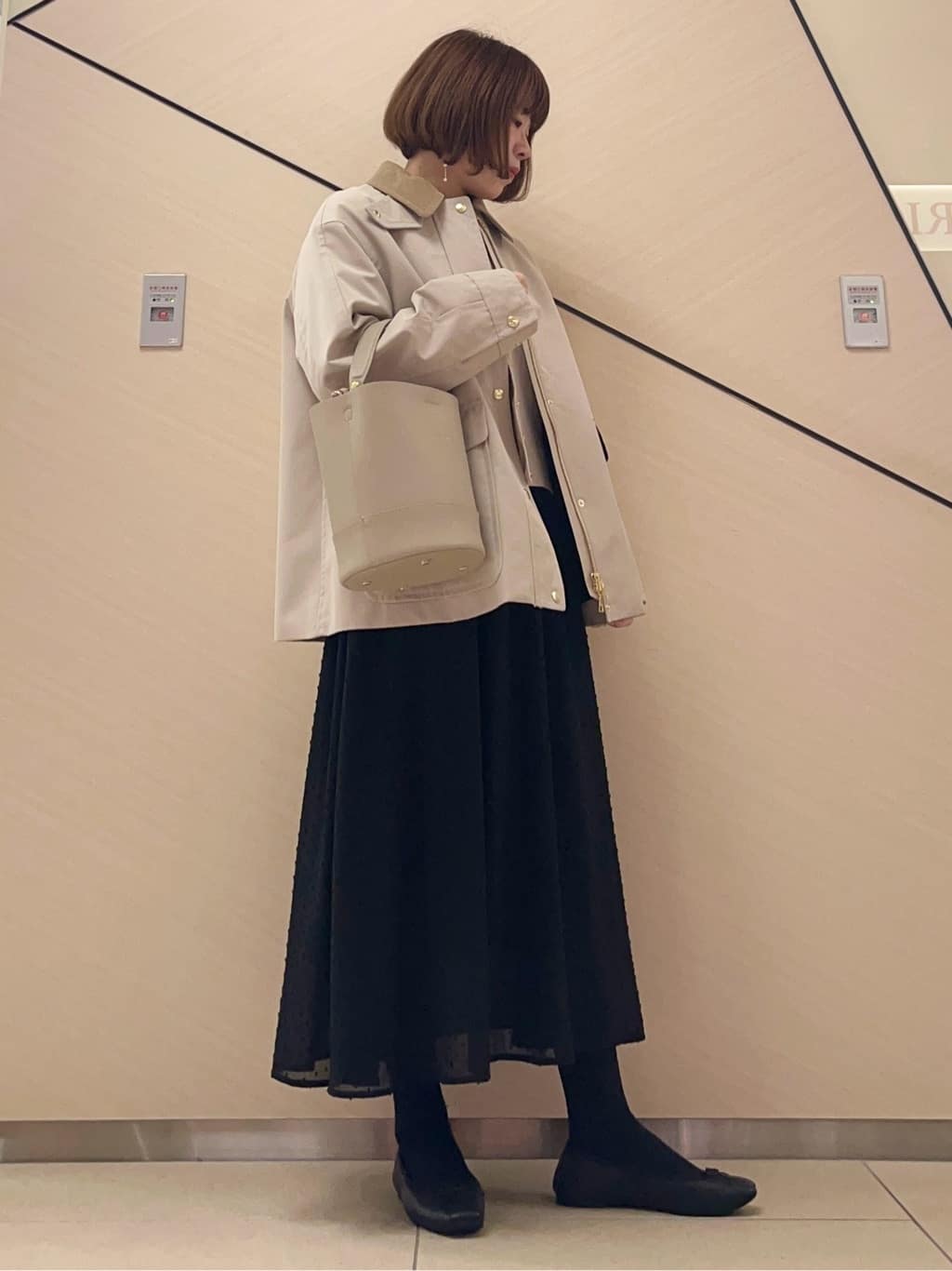 yahataさんの「DRESSTERIOR｜◆ウォッシャブルコットンカシミヤカーディガン」を使ったコーディネート