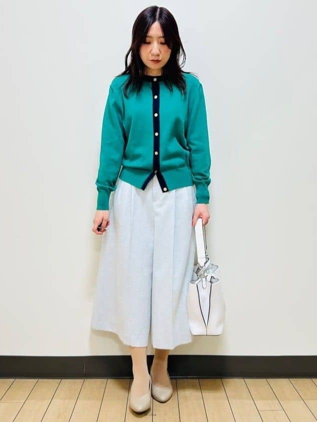 miiiさんの「Reflect｜【アンサンブル可】バイカラーニット」を使ったコーディネート