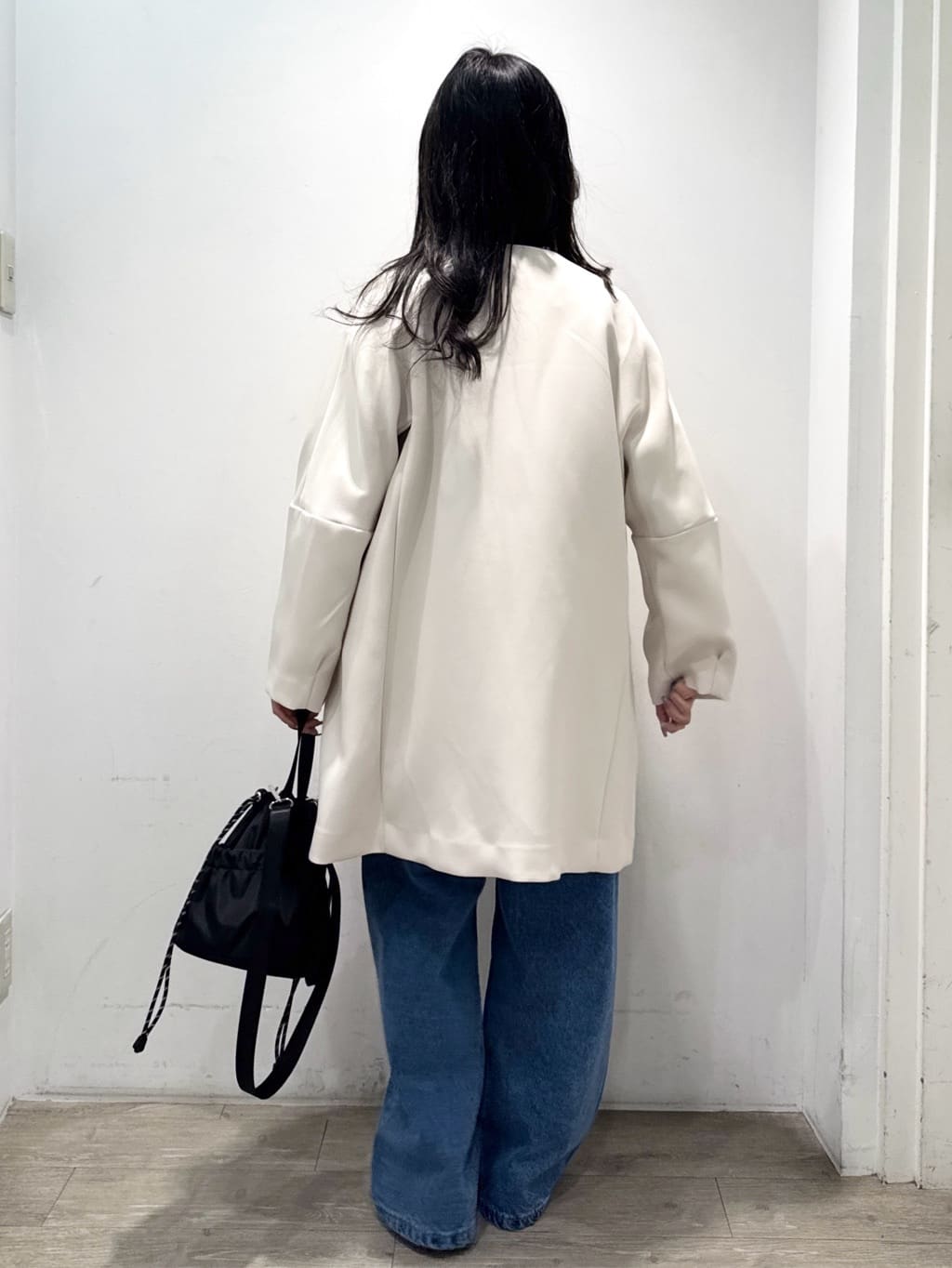 yuicciさんの「OPAQUE.CLIP｜フォルムスリーブミドルコート【洗濯機OK】」を使ったコーディネート