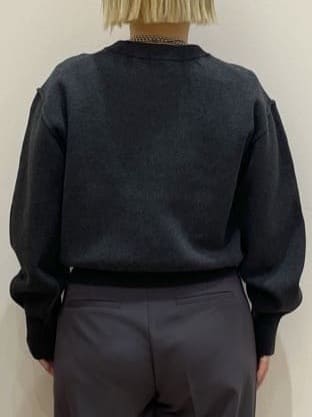 くーみーさんの「OPAQUE.CLIP｜スウェットライクショートニット【洗濯機OK】」を使ったコーディネート