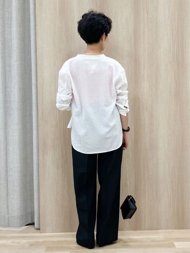 Keiさんの「grove｜【貴島明日香さん着用】お仕事も普段も。今どきワークシャツブラウス」を使ったコーディネート