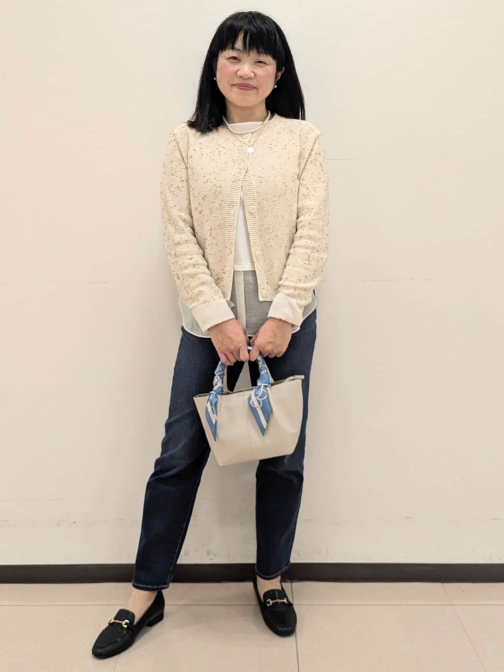 ともさんの「UNTITLED｜【Made In Japan】ガラスパールレイヤードネックレス」を使ったコーディネート