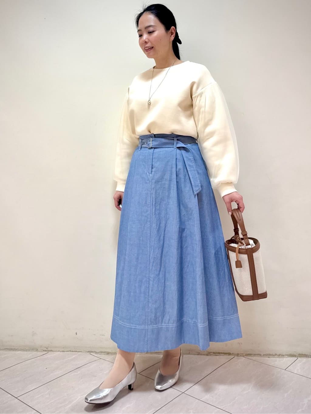 rincoさんの「Reflect｜チュールレイヤードスリーブプルオーバー」を使ったコーディネート