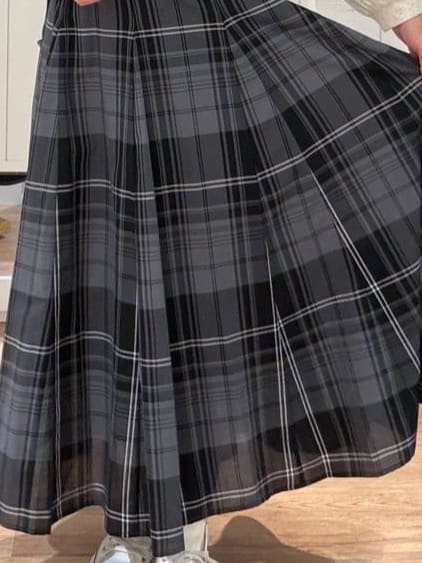 Fujitaさんの「Dessin｜【360度可愛い・洗える】バックヘンリーカットソー」を使ったコーディネート