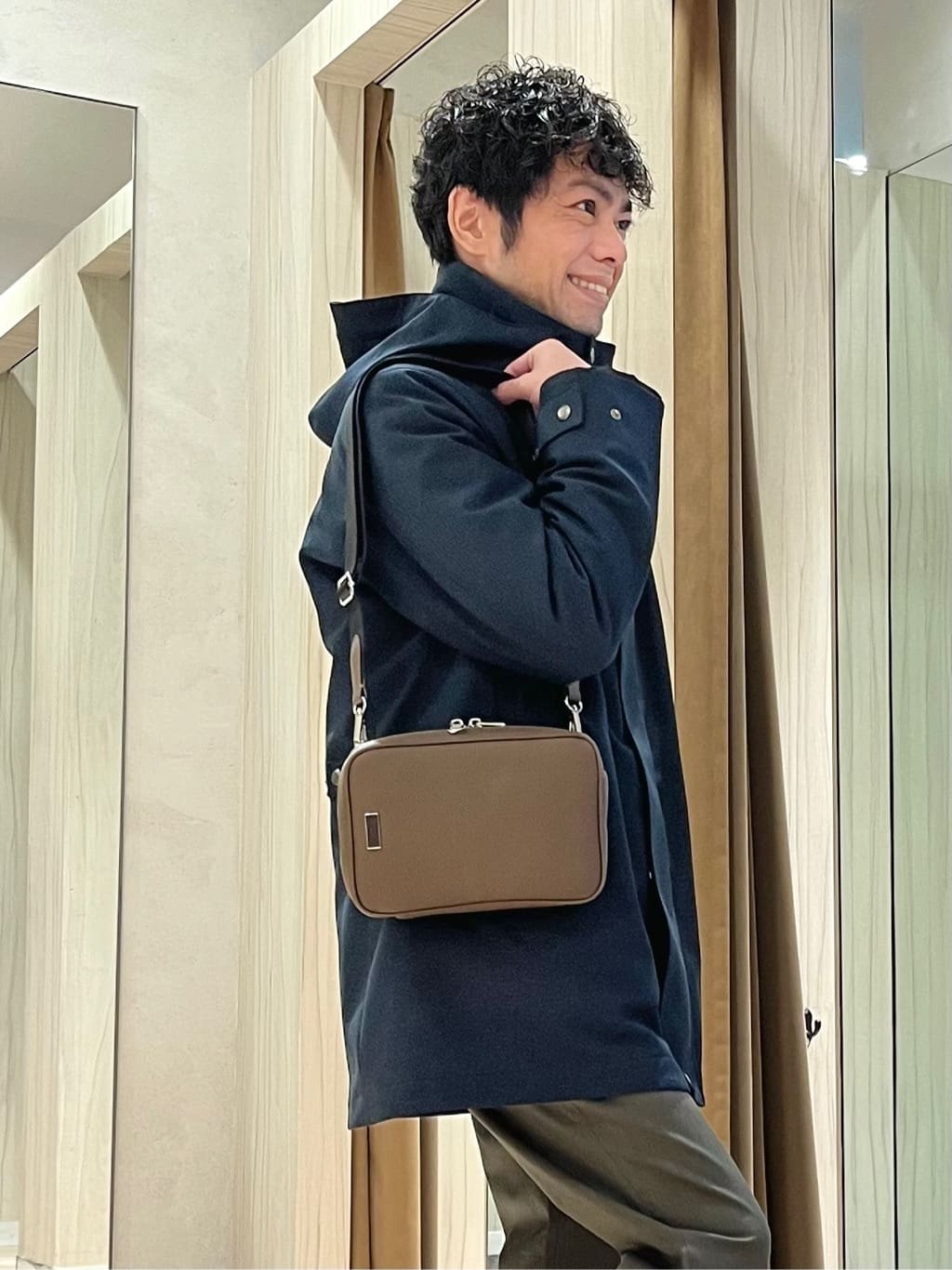 URAさんの「TAKEO KIKUCHI｜【3WAY】ドビー ダウンライナー付ブルゾン」を使ったコーディネート