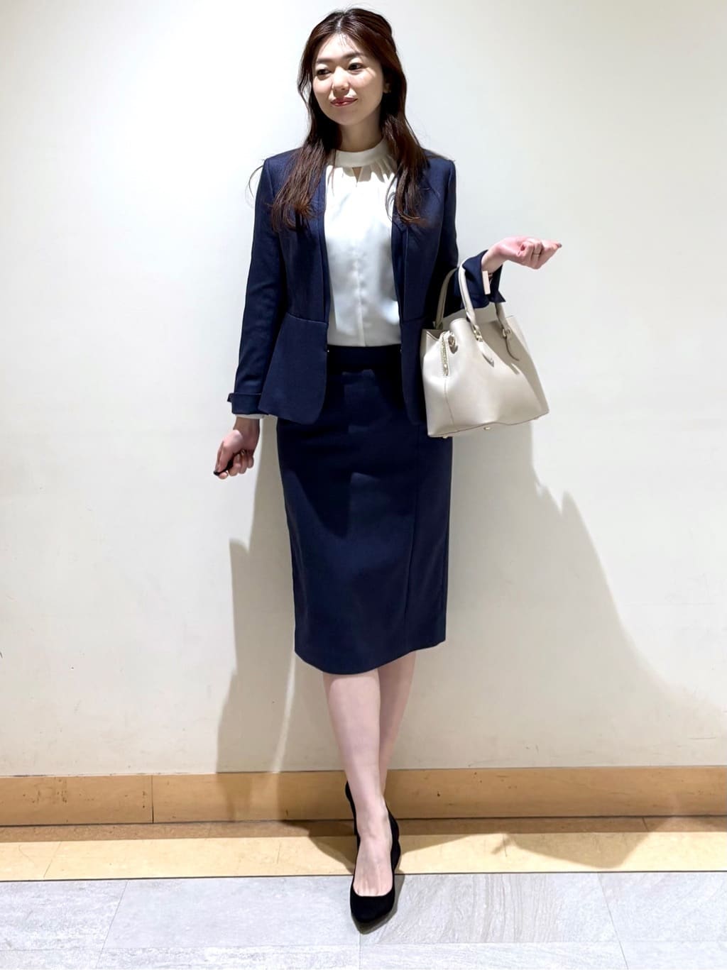 sakiさんの「COUP DE CHANCE｜【手洗い可／日本製】カラーレスジャケット」を使ったコーディネート