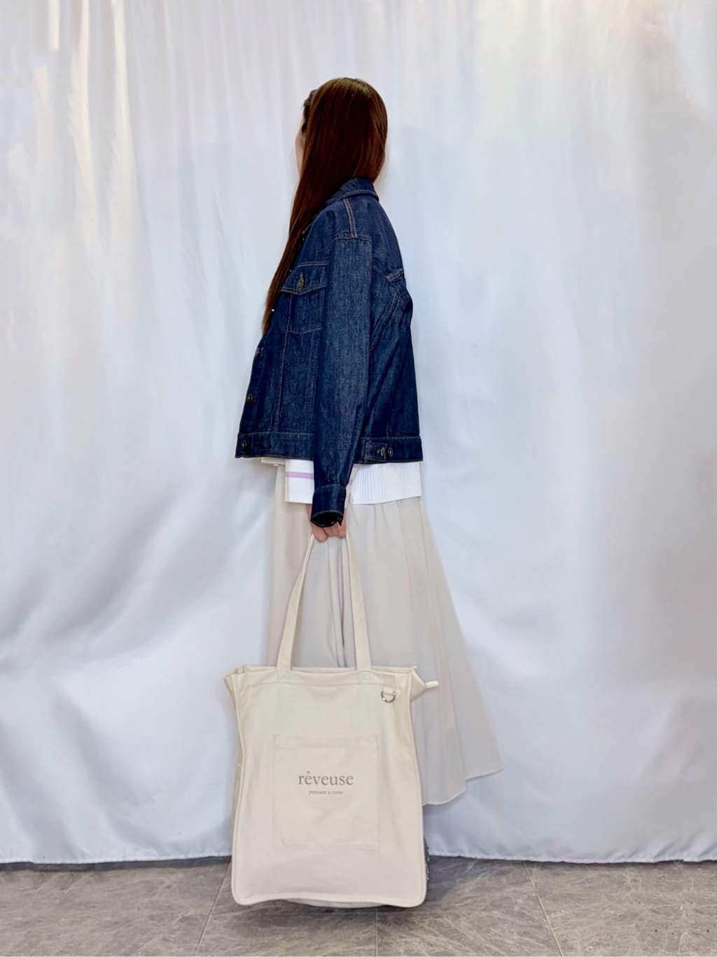 おうめさんの「SHOO･LA･RUE｜【SHOO・LA・RUE DENIM】羽織るだけでこなれる　オーバーサイズデニムジャケット」を使ったコーディネート