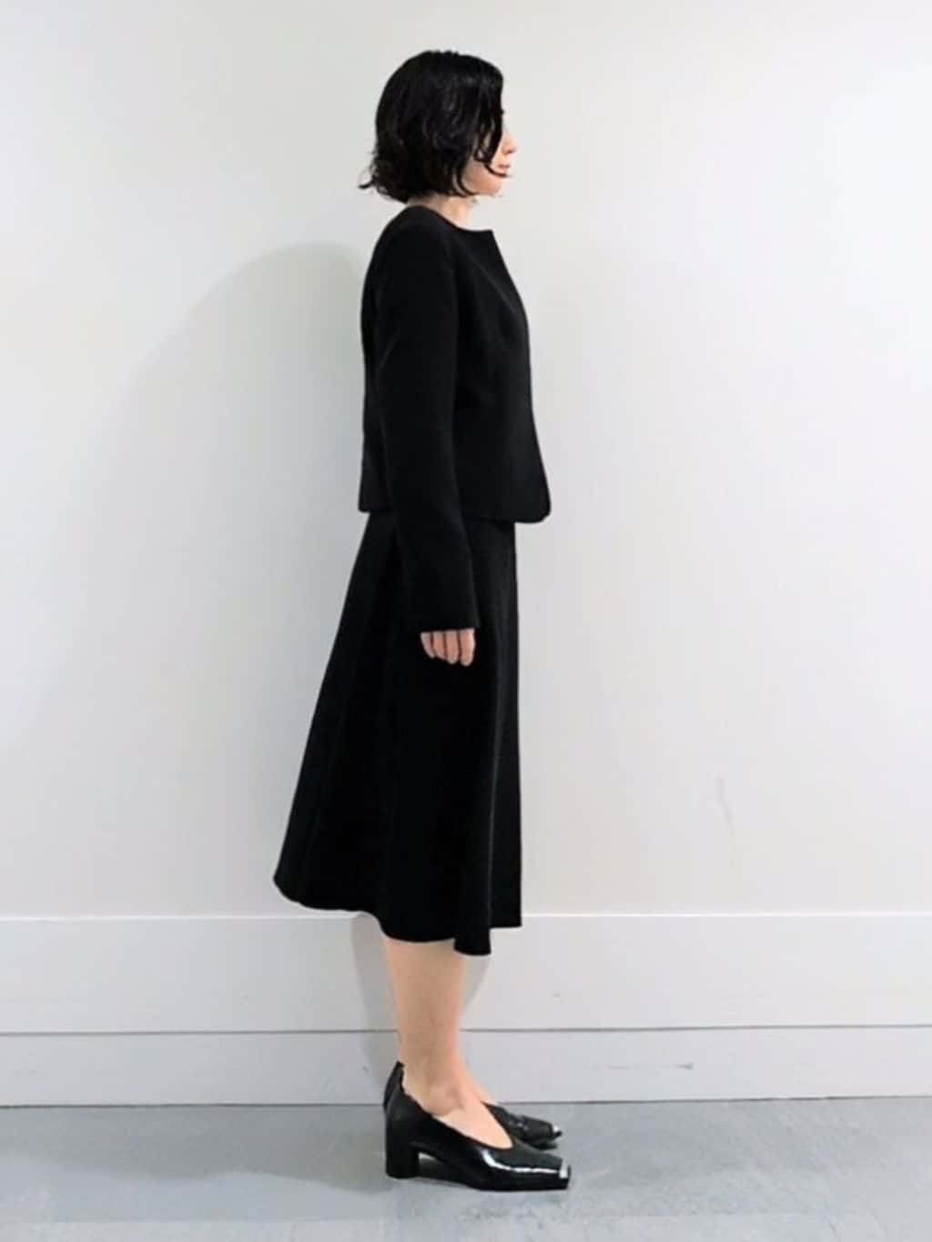 ミズタさんの「UNTITLED｜【透けにくい/ウエストイン見え】タックブラウス」を使ったコーディネート