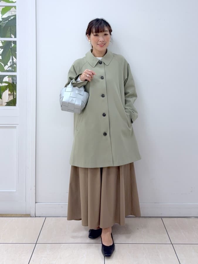 Osawaさんの「Dessin｜【花粉ガード/撥水加工/洗える】ステンカラースプリングコート」を使ったコーディネート