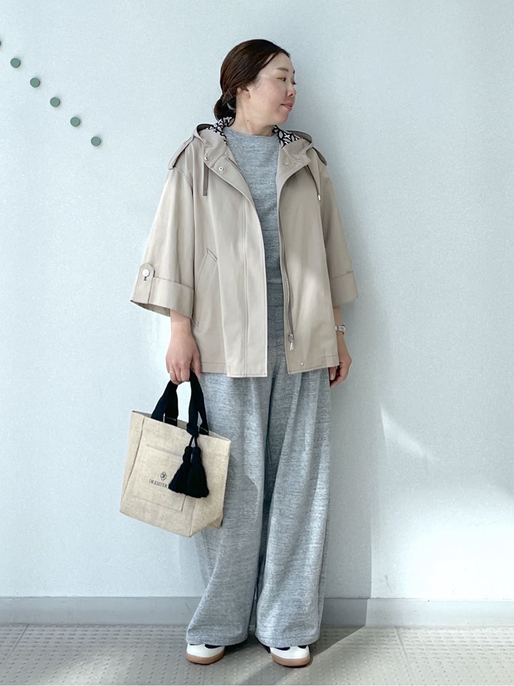 Soeさんの「DRESSTERIOR｜【セットアップ可/ウォッシャブル】ストレッチ裏毛ハーフスリーブプルオーバー」を使ったコーディネート