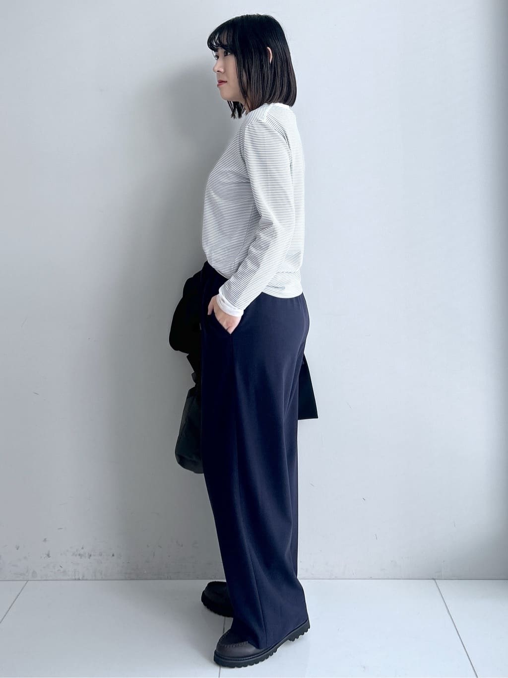 Hirokaさんの「Dessin｜【洗える】シアーチュールポイントカットソー」を使ったコーディネート