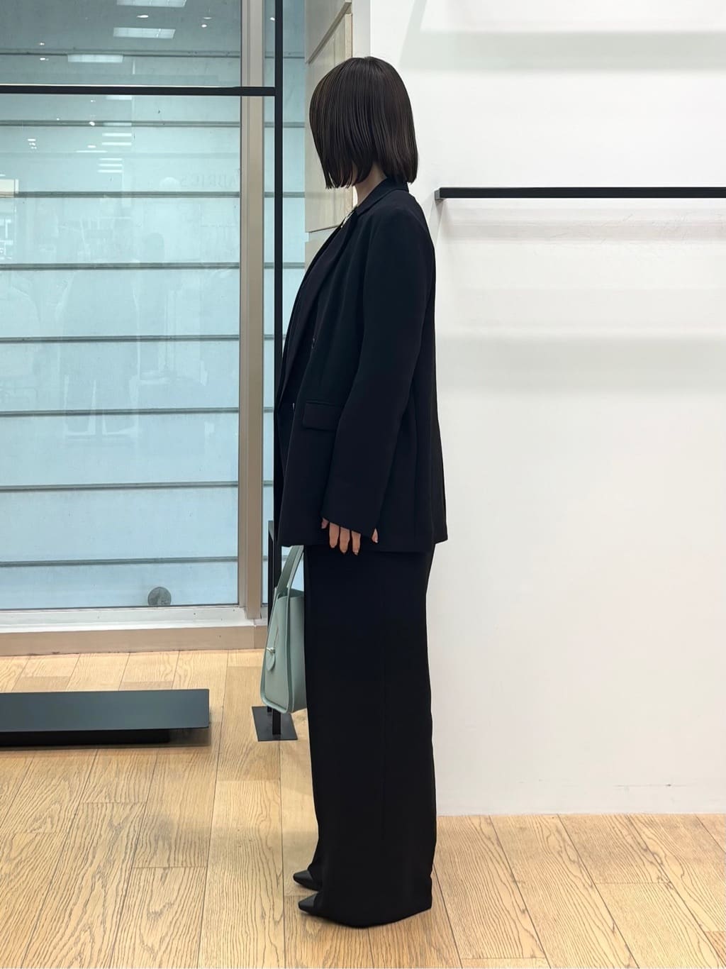 asamiさんの「INDIVI｜【洗える／UVケア／SETUP可能】デニムライク ランタン袖ブラウス」を使ったコーディネート