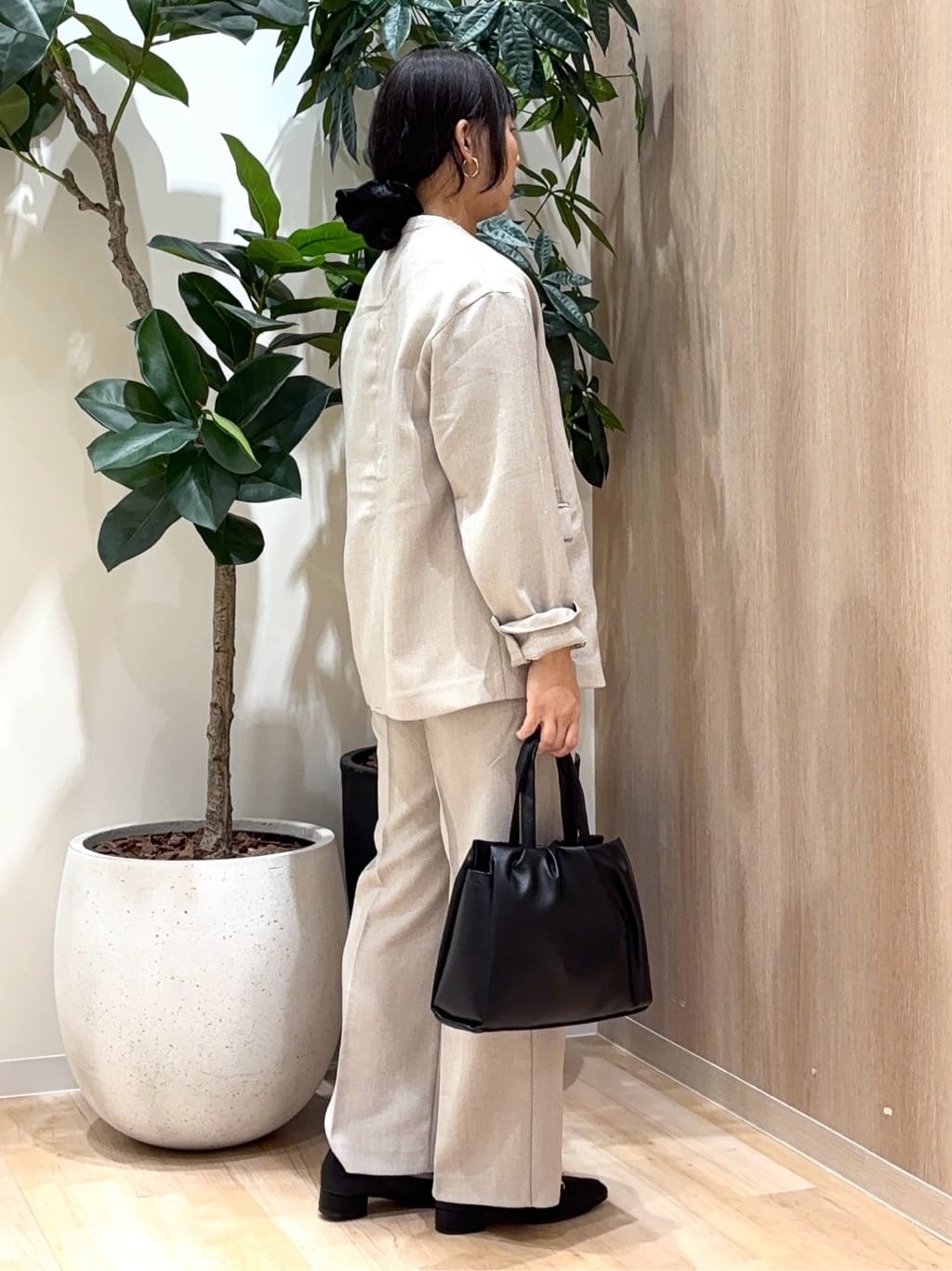 miraiさんの「grove｜リネンライクカラーレスジャケット」を使ったコーディネート