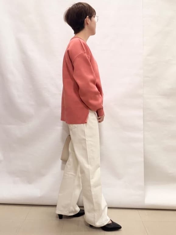 なっちゃんさんの「SHOO･LA･RUE｜【高レビュー/洗濯機可/S-LL】さらに軽くなった スポンディッシュ裾フェイクトップス」を使ったコーディネート