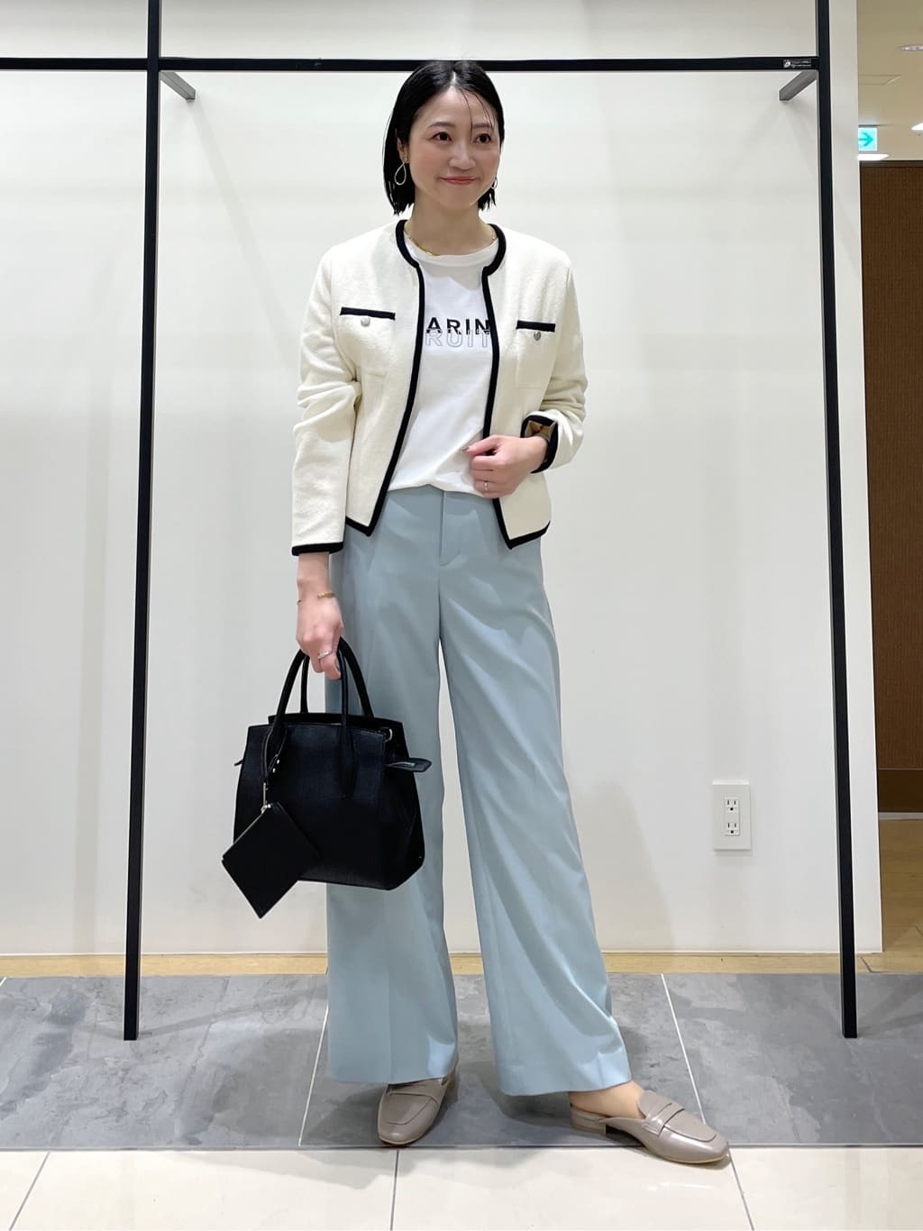 shihoさんの「INDIVI｜【軽量】ブークレジャケット ニットカーディガン」を使ったコーディネート