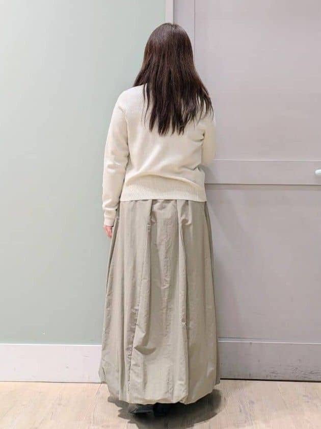 チグ♪さんの「grove｜大人のための華やぎニットカーディガン」を使ったコーディネート