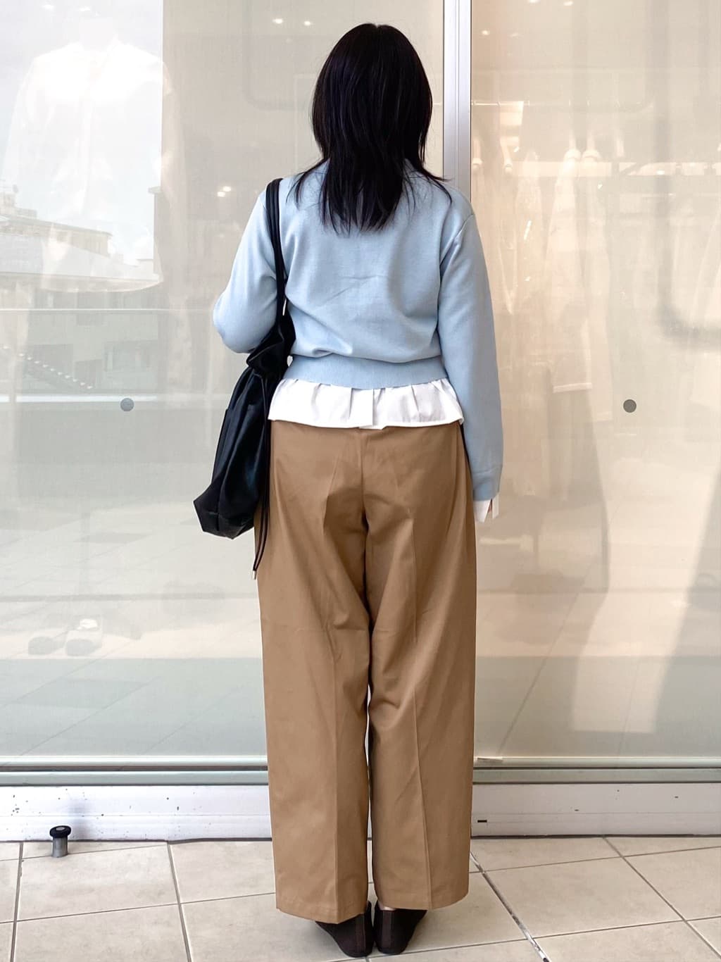 Jeanさんの「OPAQUE.CLIP｜ポロ衿シャツドッキングニット【洗濯機OK】」を使ったコーディネート