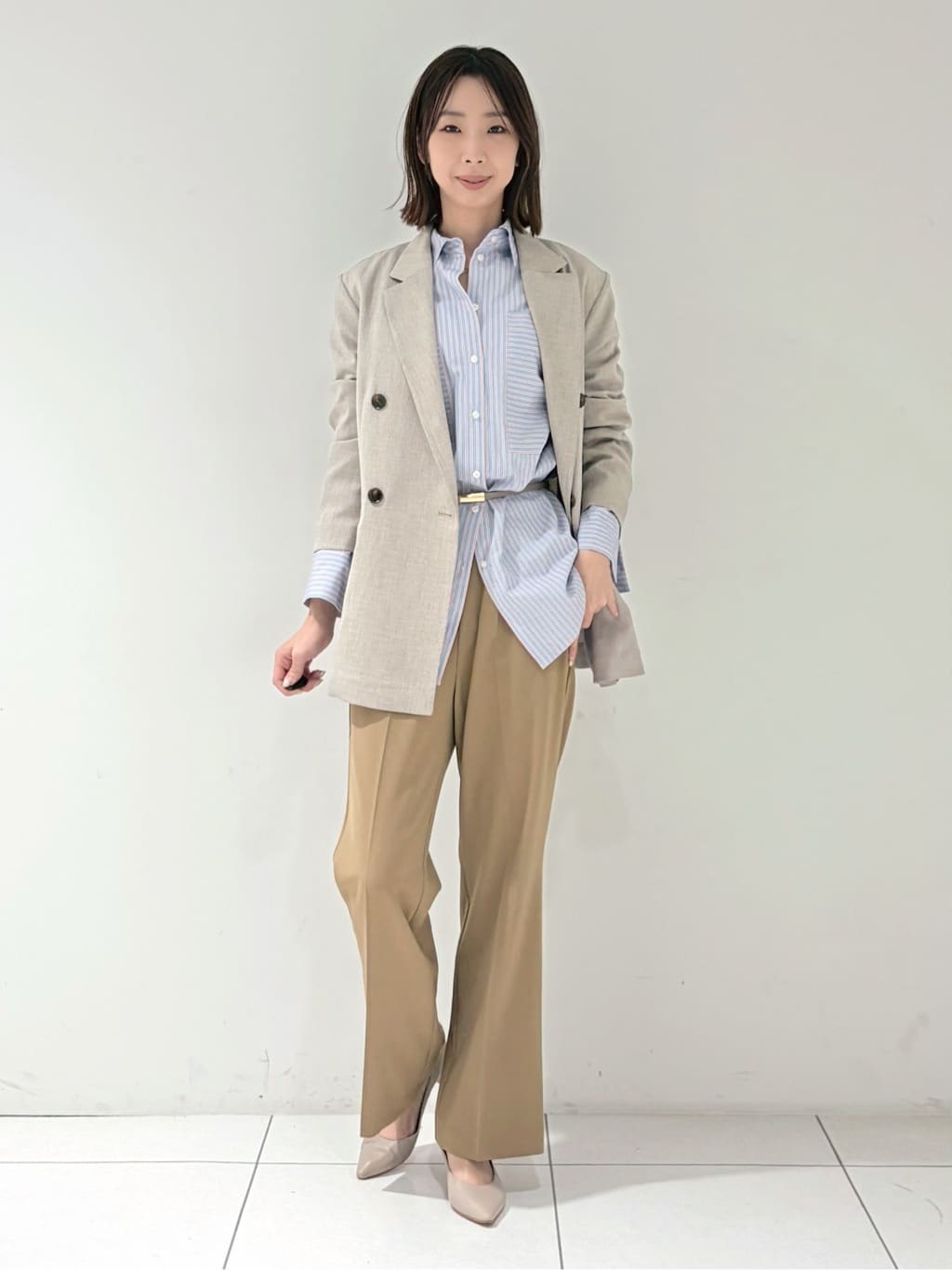 shioriさんの「INDIVI｜Timeless｜ビッグポケットフォルムシャツ【接触冷感】」を使ったコーディネート