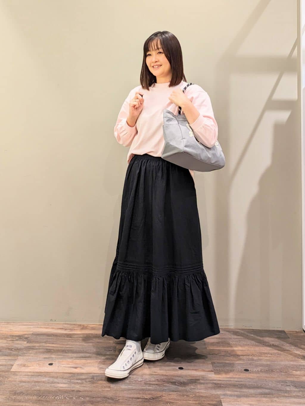 ricoさんの「Dessin｜【360度可愛い・洗える】バックヘンリーカットソー」を使ったコーディネート
