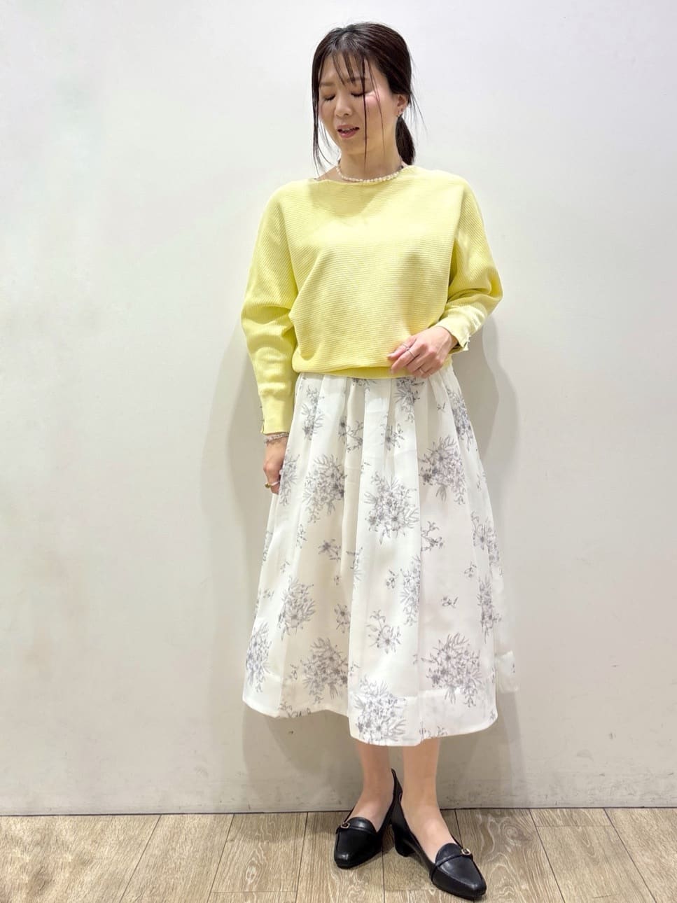 mameさんの「index｜撥水トレンチコート【洗濯機OK／花粉対応】《XS～3L》」を使ったコーディネート