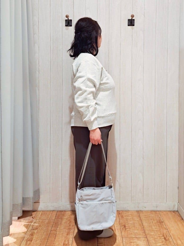 kotomiさんの「SHOO･LA･RUE｜【NEW/22.5㎝-24.5㎝】洗えてサラサラ ニットパンプス」を使ったコーディネート