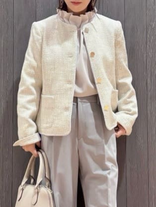 meiさんの「SHOO･LA･RUE｜【S-3L】オンとオフで印象が変わる ライトツイードジャケット」を使ったコーディネート
