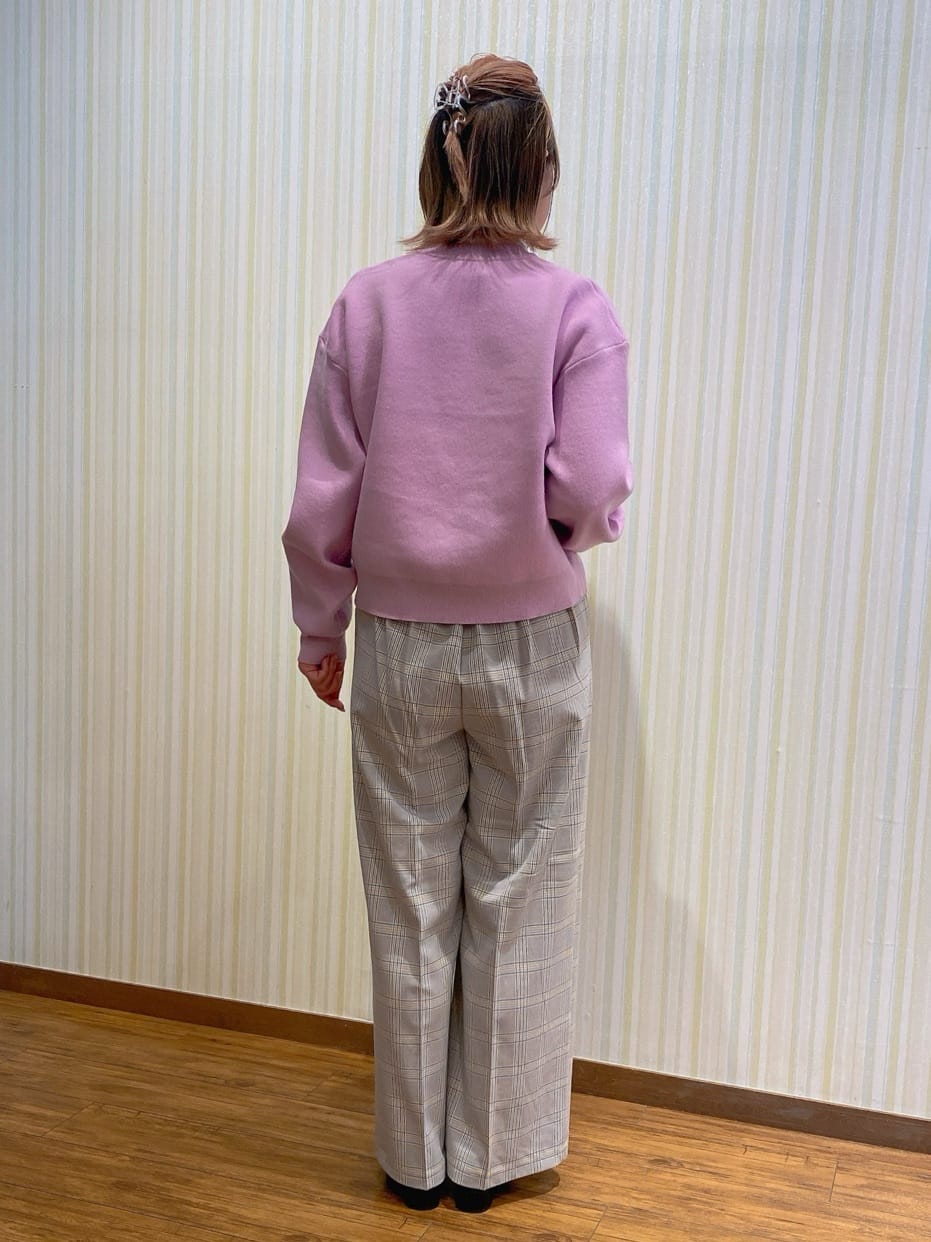 ayaさんの「SHOO･LA･RUE｜【洗濯機可/S-LL】1枚でも羽織りでも 華やか上品カーデ」を使ったコーディネート