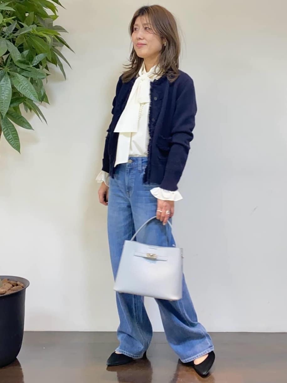 tomoさんの「UNTITLED｜◆【セレモニー/華やか】2WAYボウタイブラウス」を使ったコーディネート