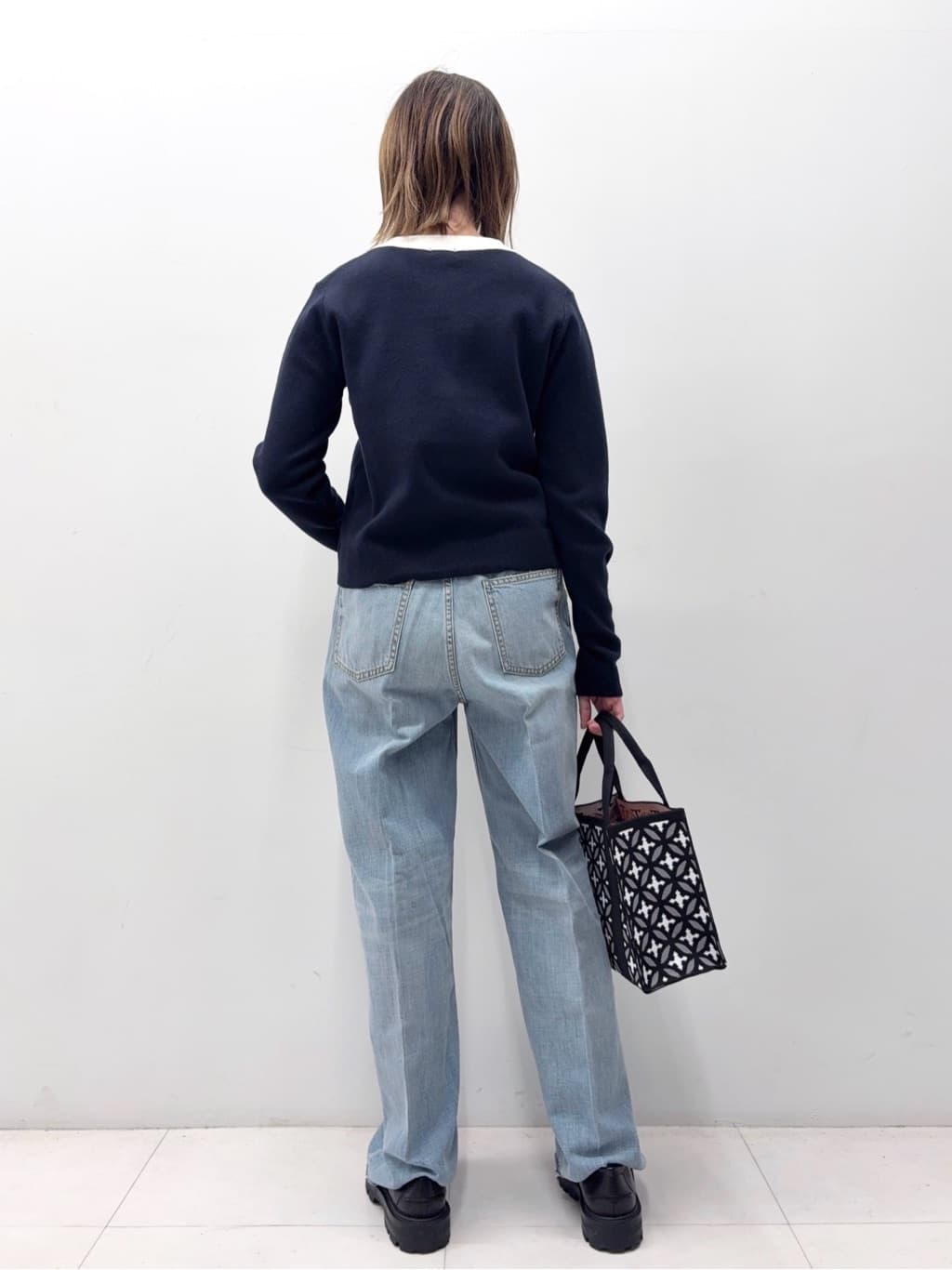 Nishijimaさんの「DRESSTERIOR｜◆ウォッシャブル コットンカシミヤ コンビカーデ」を使ったコーディネート