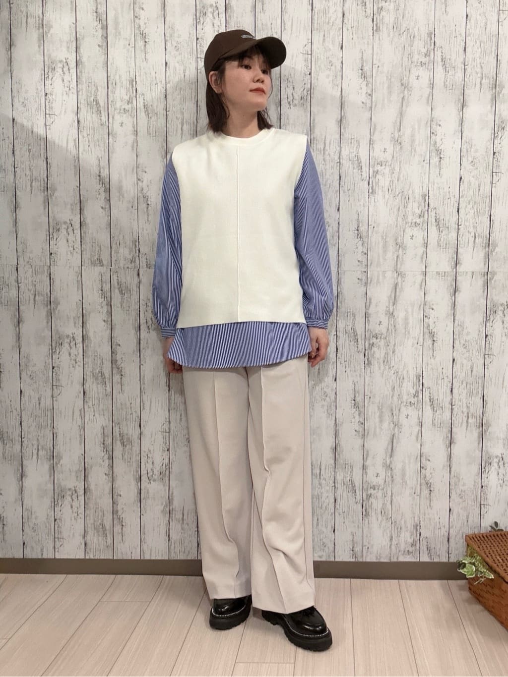 シカさんの「SHOO･LA･RUE｜【撥水】9ポケットトート」を使ったコーディネート