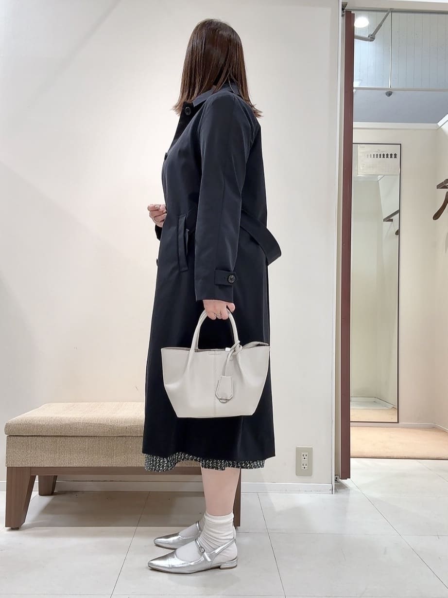 YUIさんの「UNTITLED｜【洗える/きれいめ】クラシカルツイードワンピース」を使ったコーディネート