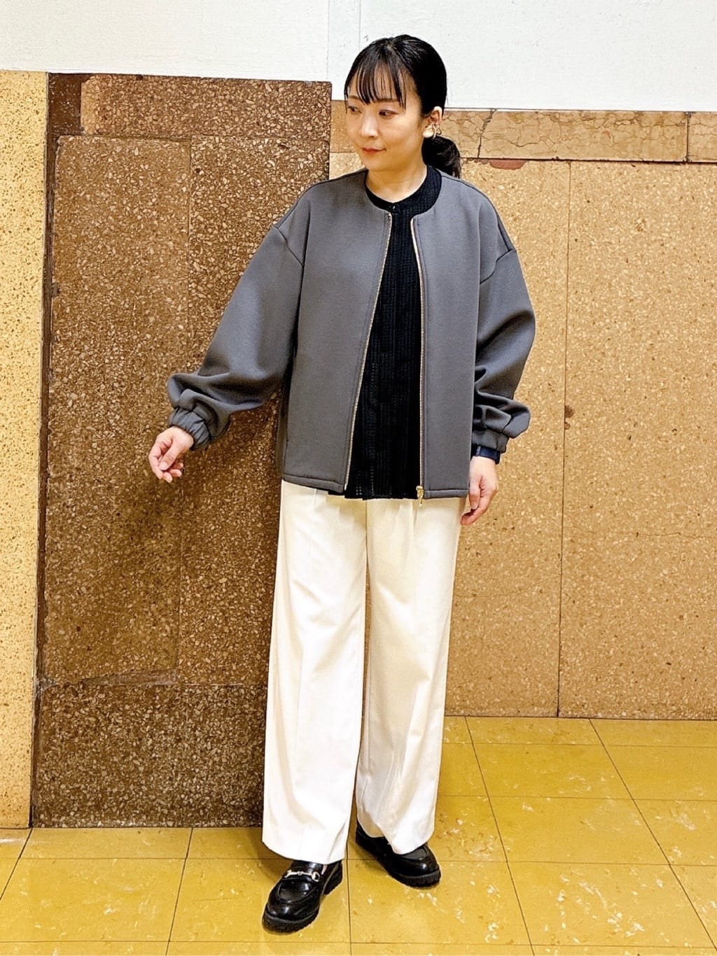 hattoriさんの「INDIVI｜【新作褒められパンツ】快温ワイドパンツ」を使ったコーディネート