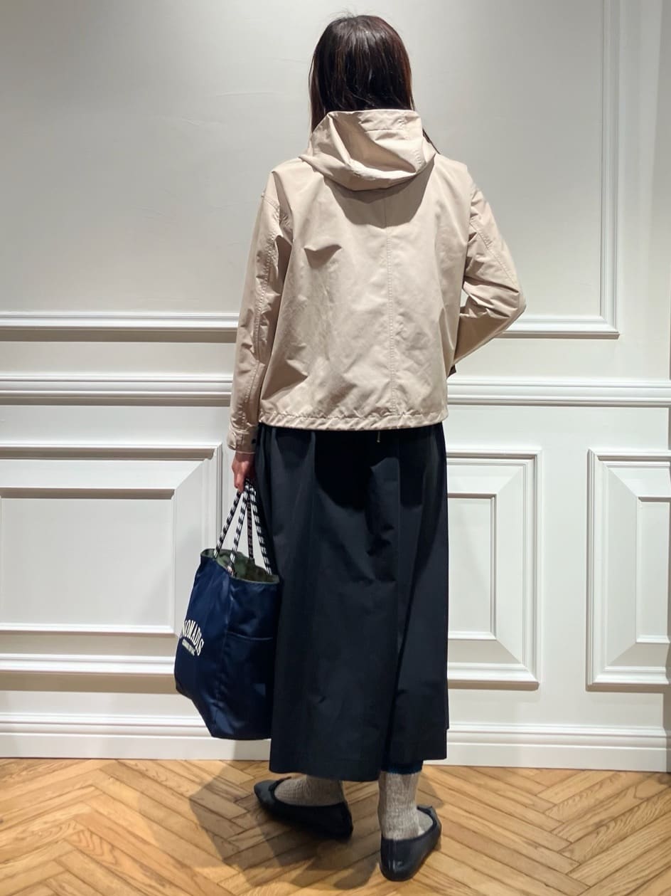 TSUKUIさんの「DRESSTERIOR｜【ウォッシャブル/撥水素材】撥水ツイル マウンテンパーカー」を使ったコーディネート