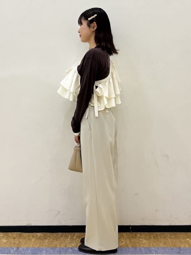 mireiさんの「OPAQUE.CLIP｜美脚ストレッチイージーワイドパンツ【洗濯機OK】」を使ったコーディネート