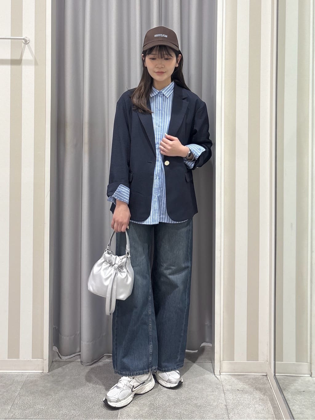 Rikaさんの「SHOO･LA･RUE｜口元ギャザーミニショルダーバッグ」を使ったコーディネート