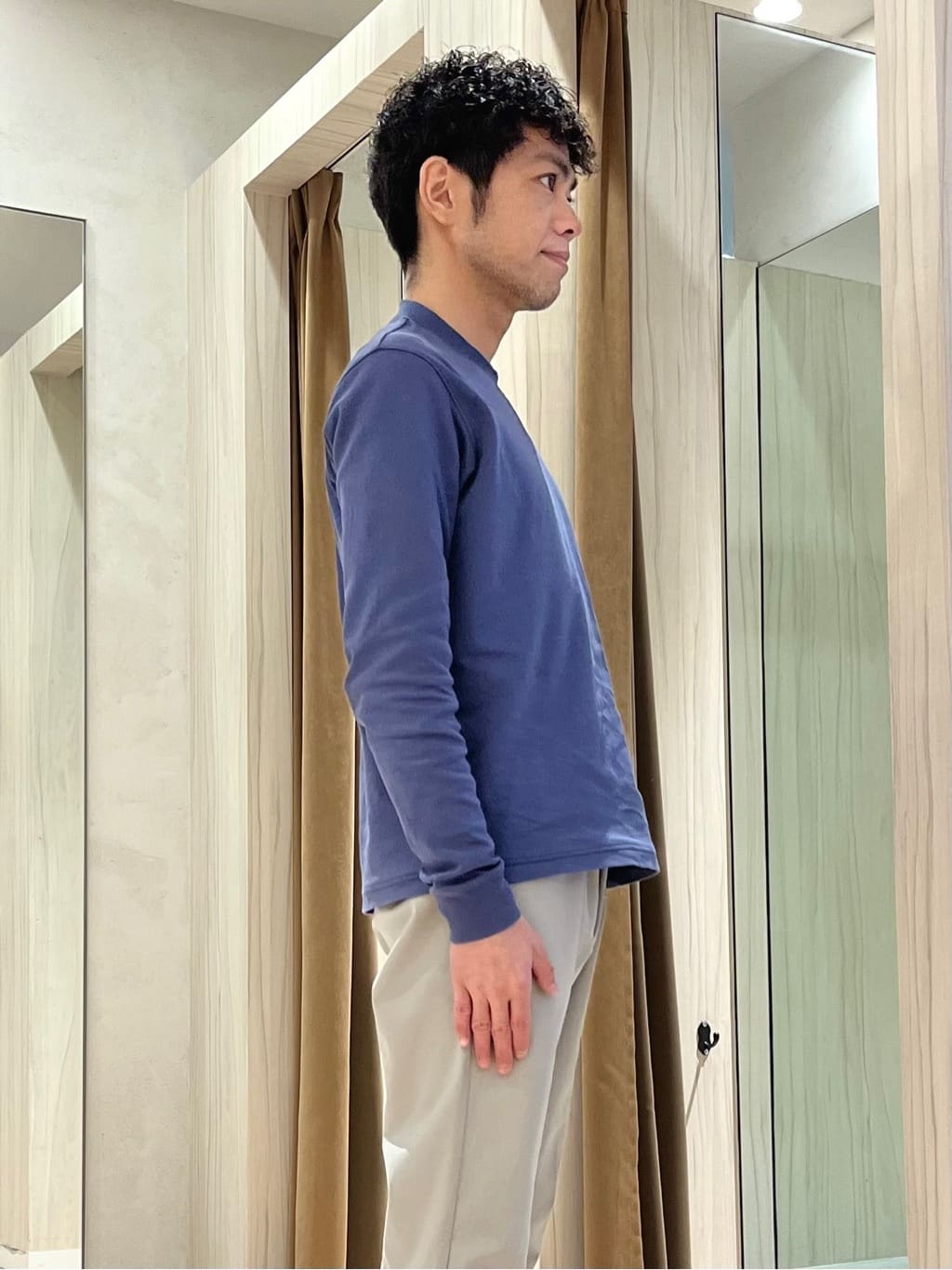 URAさんの「TAKEO KIKUCHI｜ストレッチ テーラードＴシャツ」を使ったコーディネート