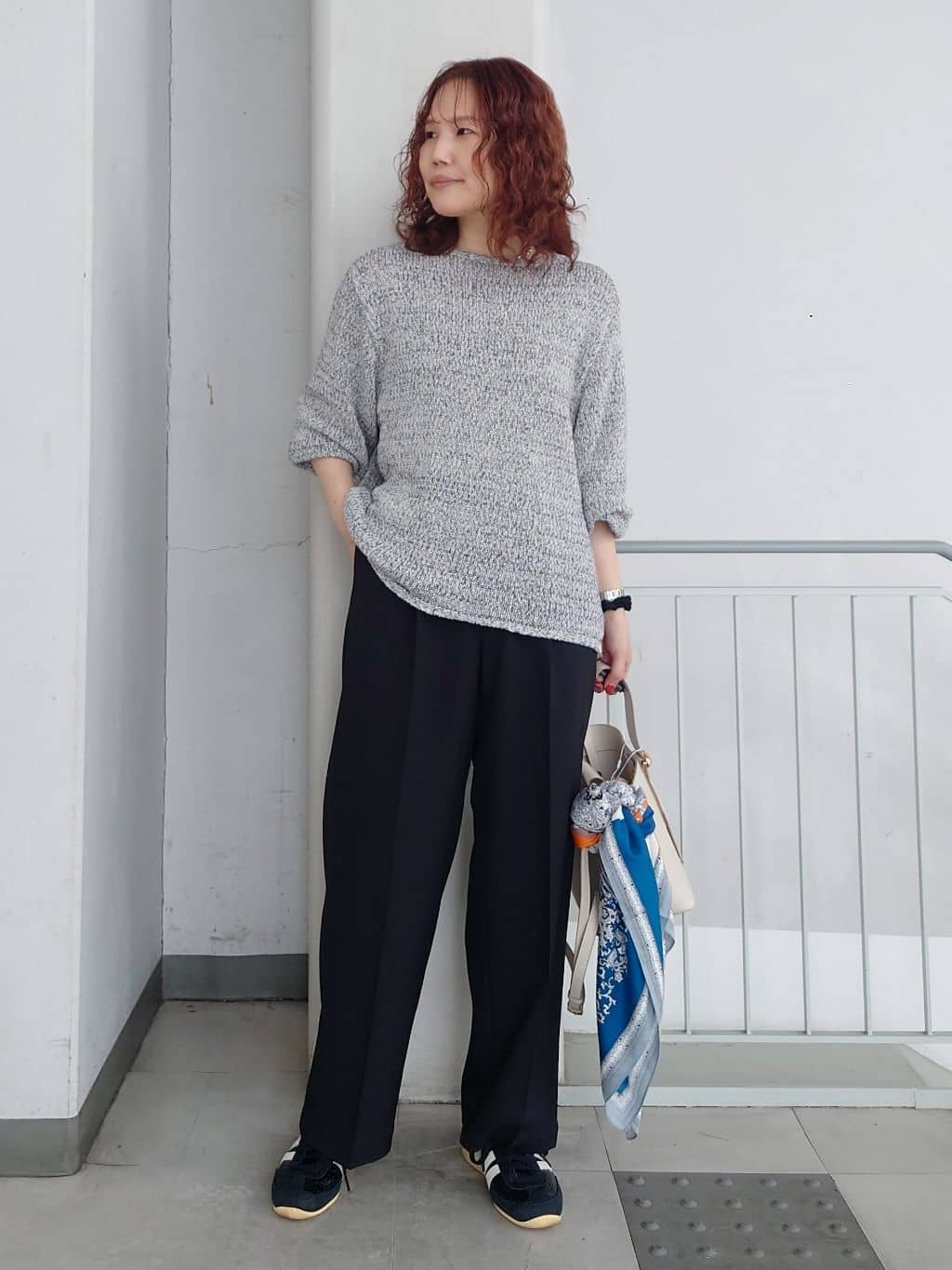 maruさんの「THE SHOP TK｜大判スカーフ」を使ったコーディネート