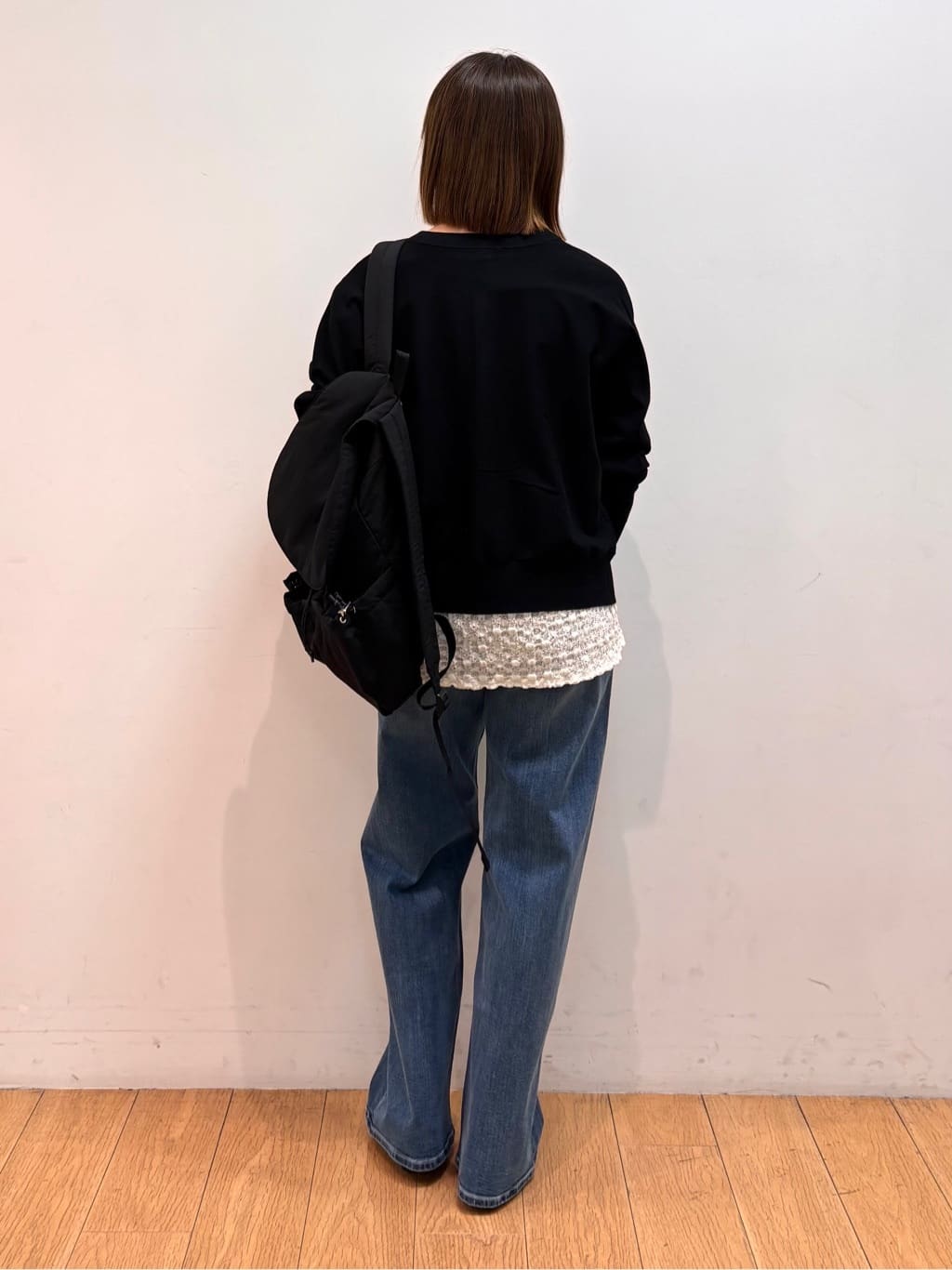 mikkoさんの「INDIVI｜【洗える／レイヤードにおすすめ】シャーリングレース ロングTシャツ」を使ったコーディネート