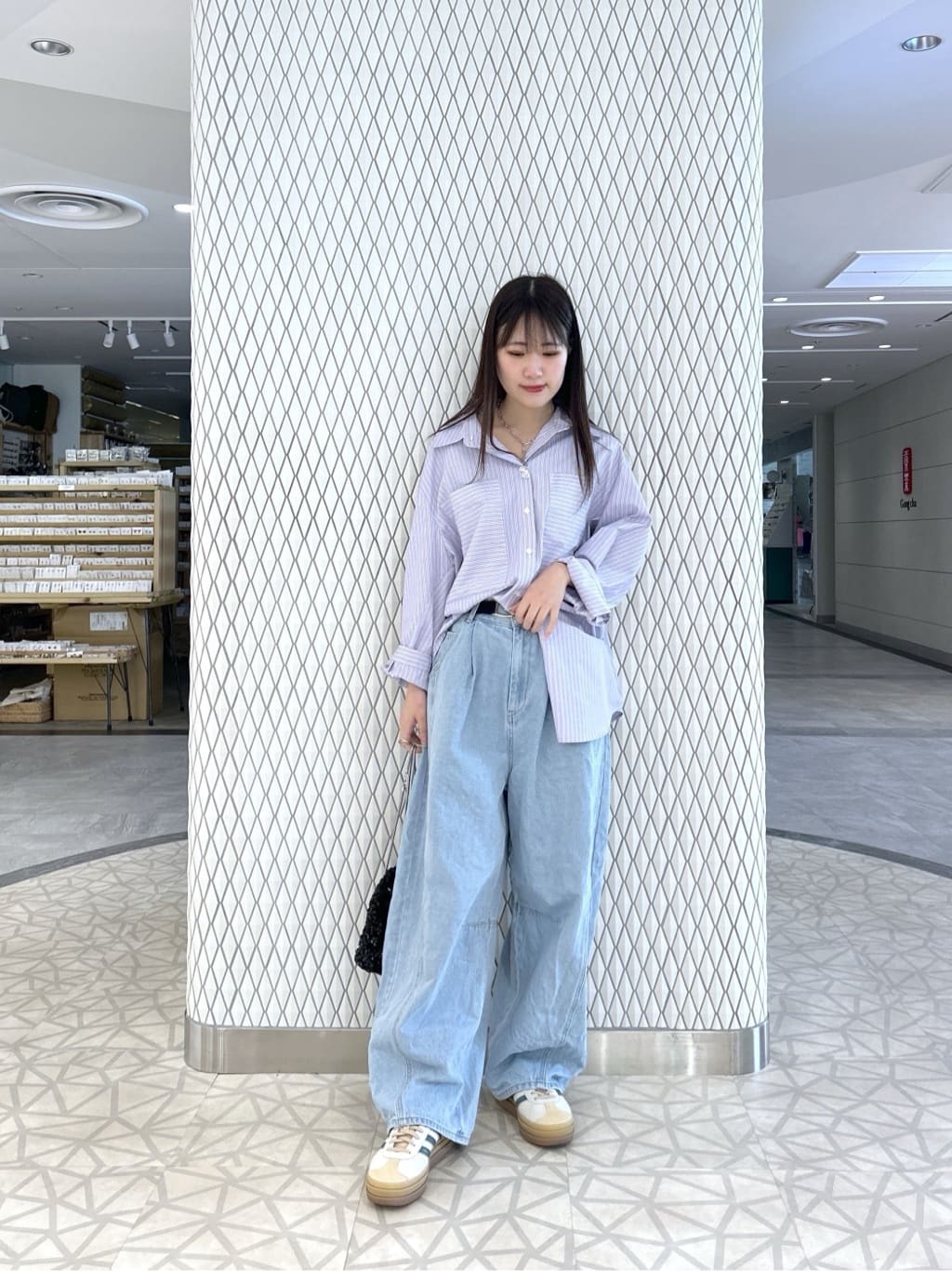 Renoさんの「INDIVI｜Timeless｜ビッグポケットフォルムシャツ【接触冷感】」を使ったコーディネート