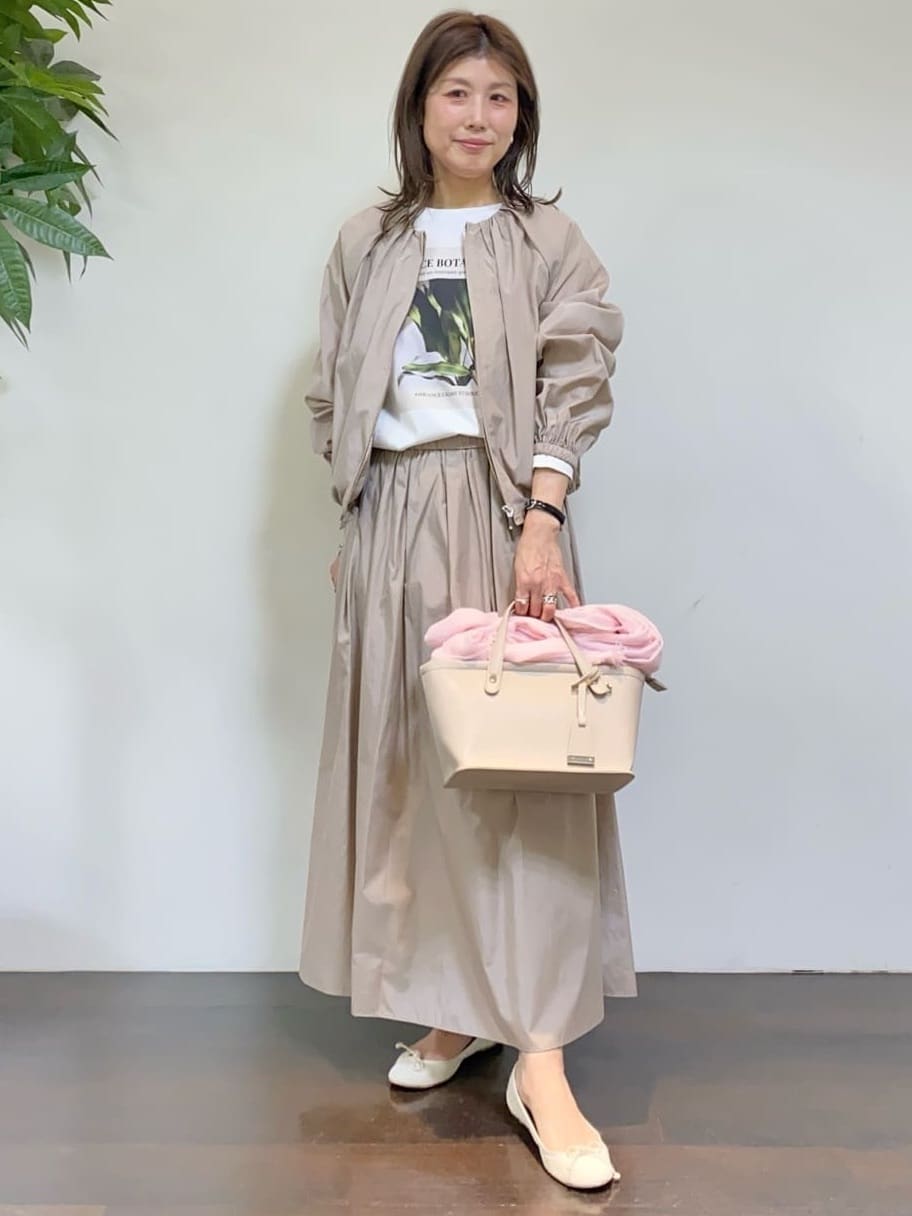 tomoさんの「UNTITLED｜【コットン100/洗える】フォトロングTシャツ」を使ったコーディネート