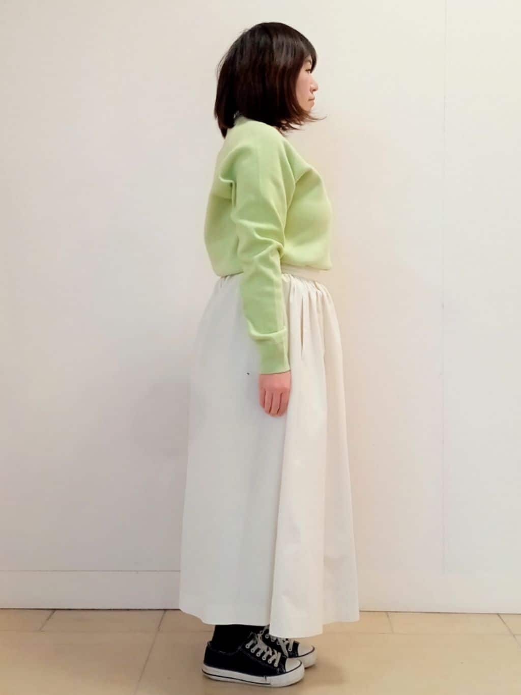 emiさんの「DRESSTERIOR｜◆ウォッシャブルコットンカシミヤプルオーバーニット」を使ったコーディネート